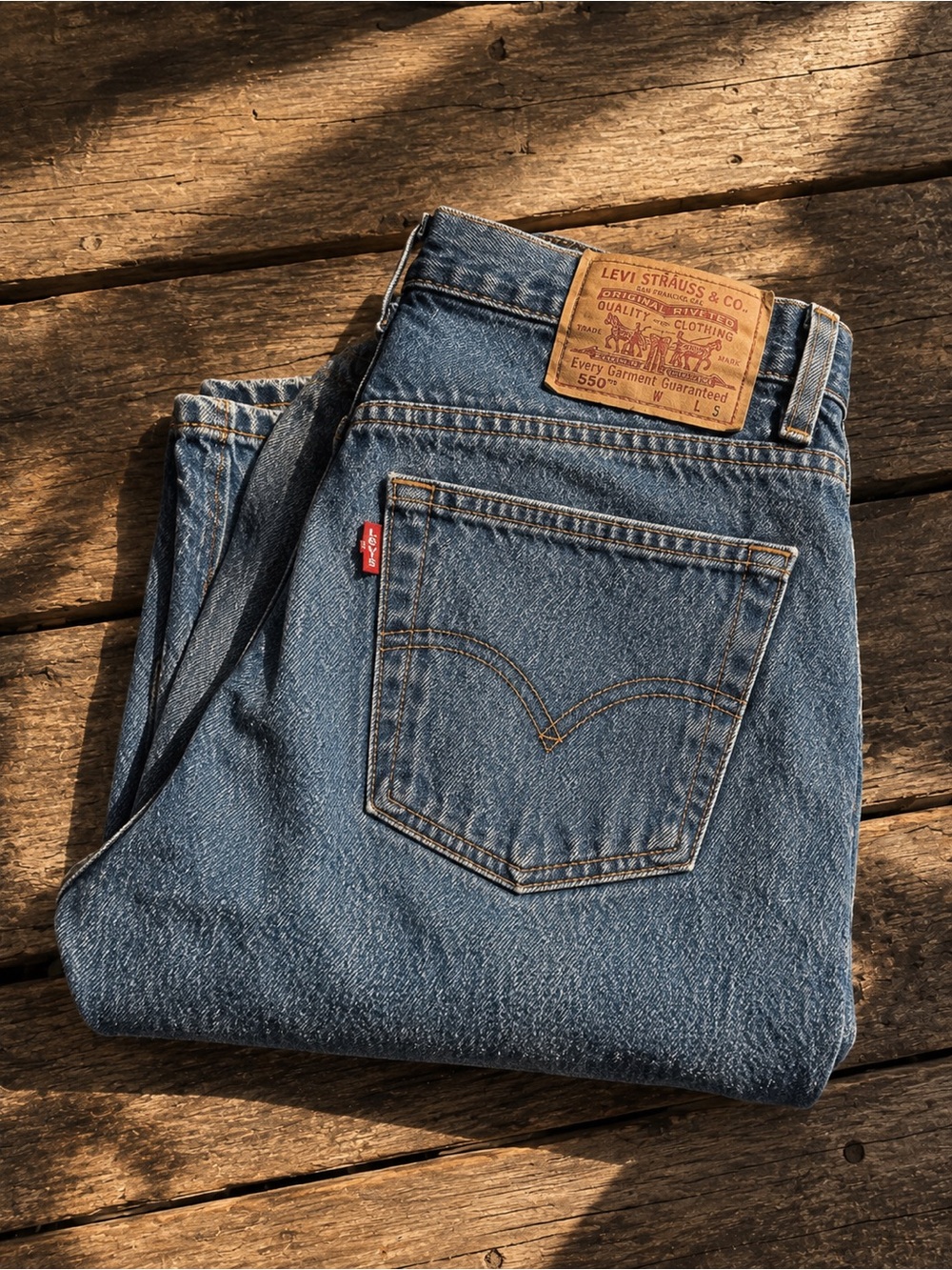 Levi's Men's Blue 550 Relaxed Fit Jeans